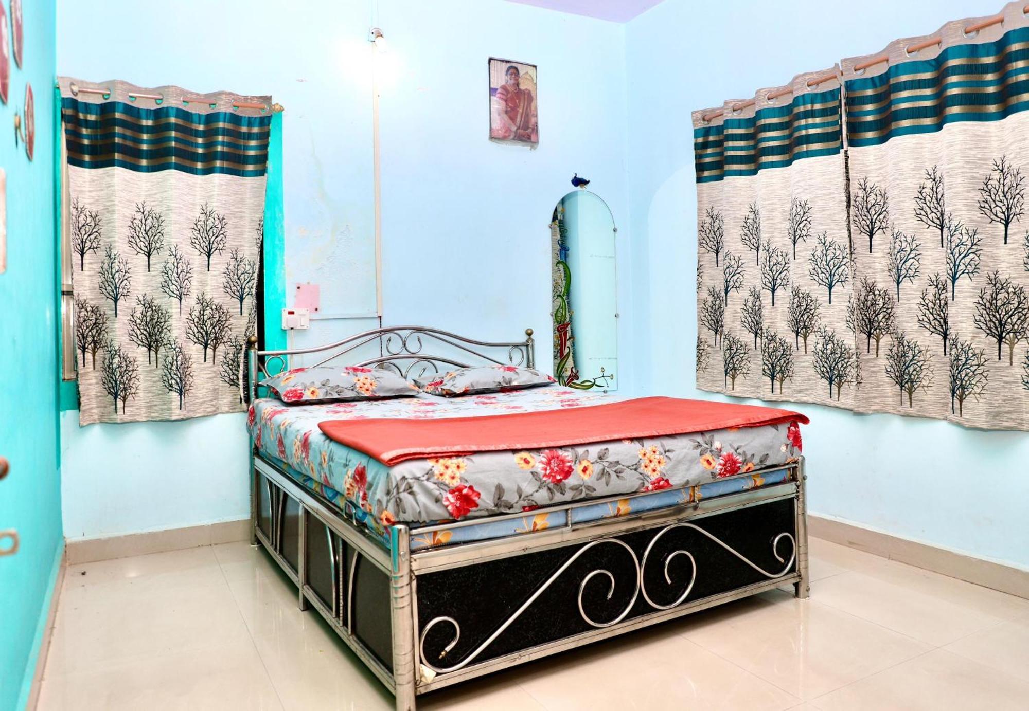Hemharsh Holiday Home With Pool Karjat Exterior foto